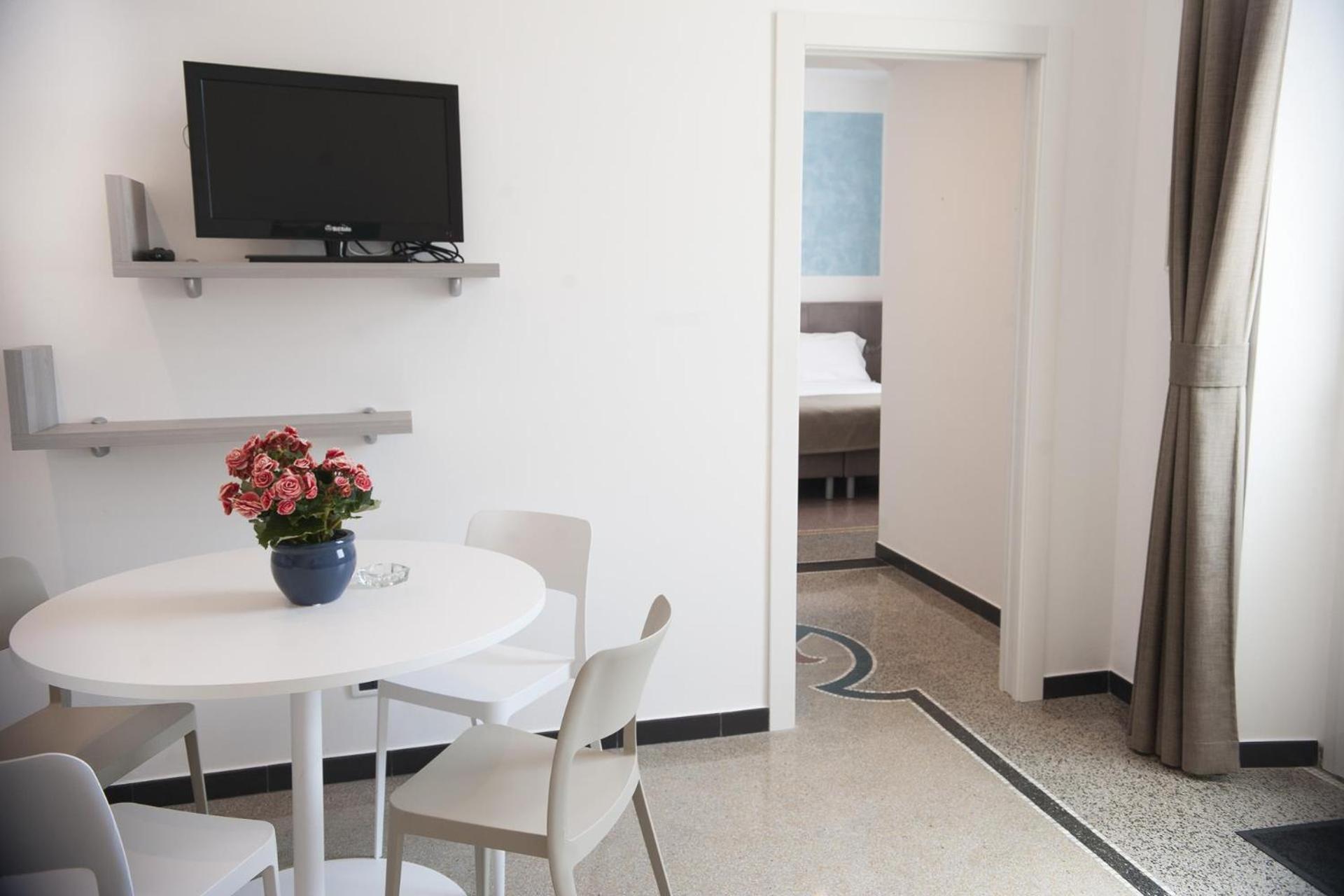 Hotel Villa Centa فاراتسي المظهر الخارجي الصورة